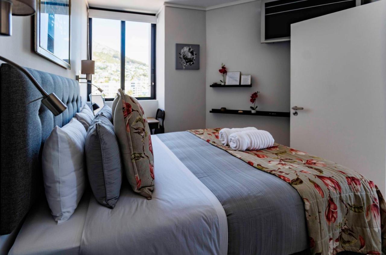 Flamingo Sea Point Sea View Luxury Best Position 1 Bedroom Apartment Queen Size Bed & Inverter For Tv Fokváros Kültér fotó