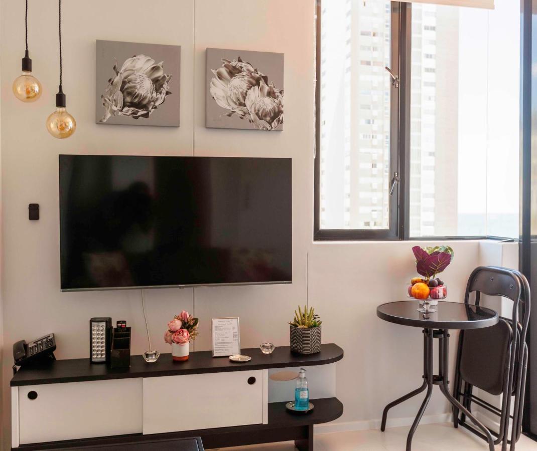 Flamingo Sea Point Sea View Luxury Best Position 1 Bedroom Apartment Queen Size Bed & Inverter For Tv Fokváros Kültér fotó